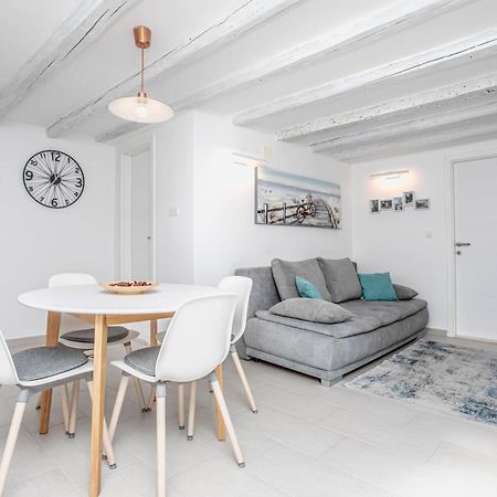 Apartman Dioniz Split Bagian luar foto
