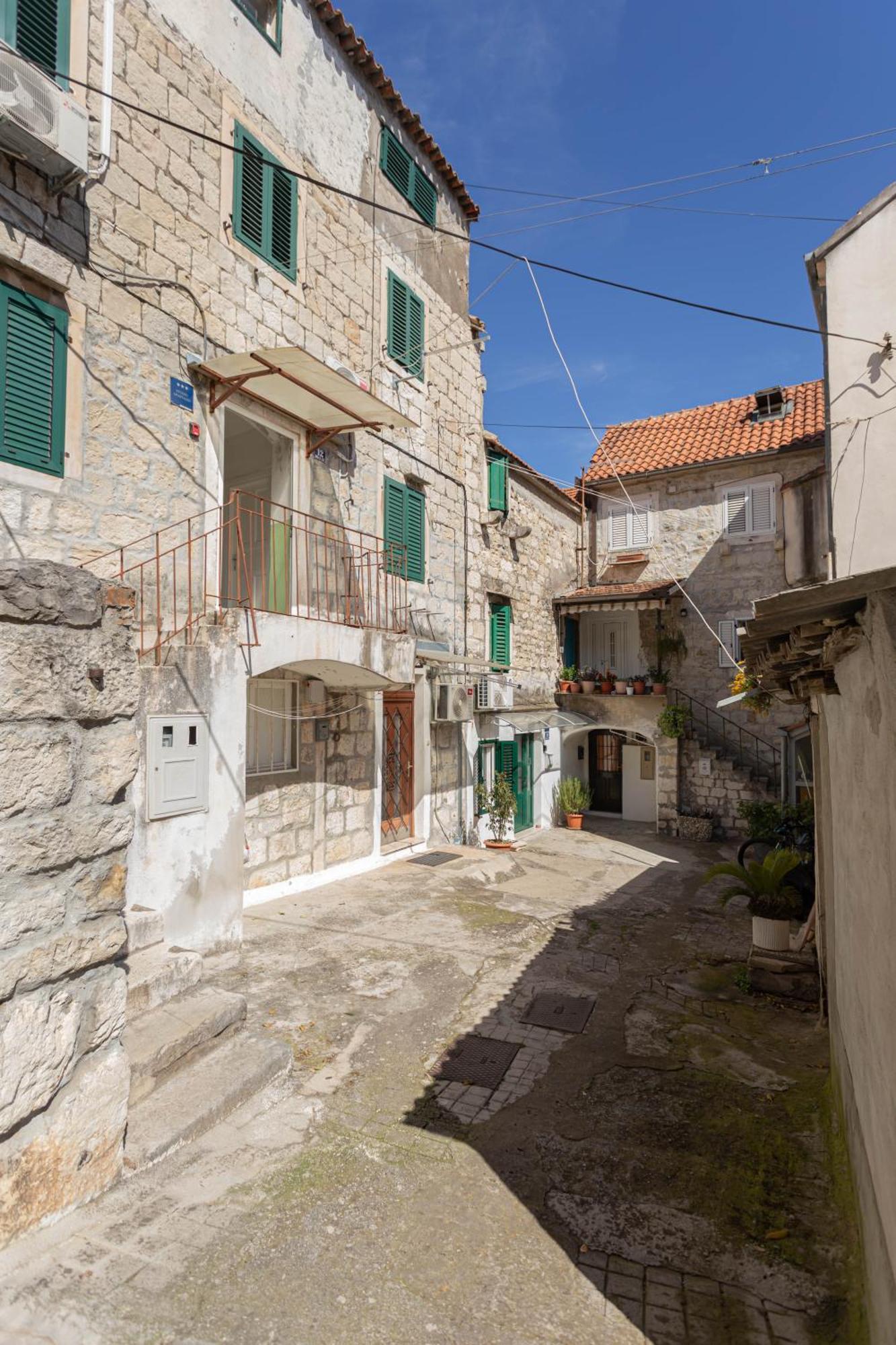 Apartman Dioniz Split Bagian luar foto