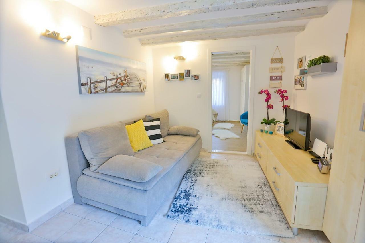 Apartman Dioniz Split Bagian luar foto